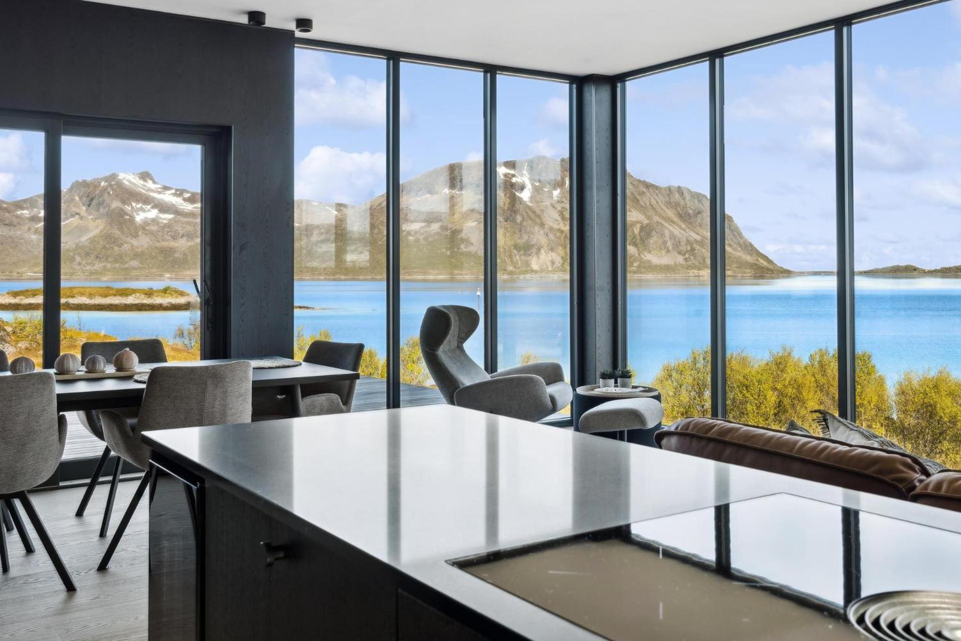 Lofoten Arctic Pearl Holiday home *